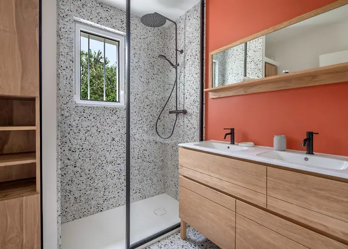 Maison Pour 8 - Piscine Chauffee - 100m De La 펜션