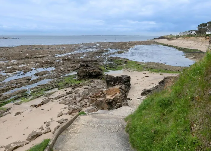 펜션 Maison Pour 8 - Piscine Chauffee - 100m De La